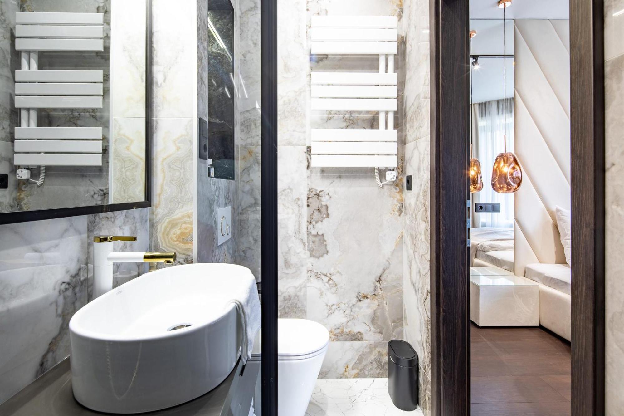 Ultra Central Luxury Budapest Exteriör bild